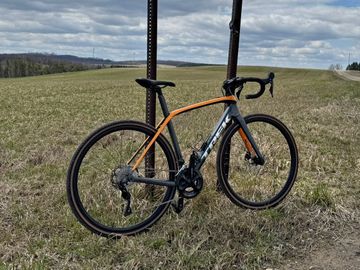 Used Trek Domane SL 5 2021 2021 Road & Gravel, Orange — image 3 of 3