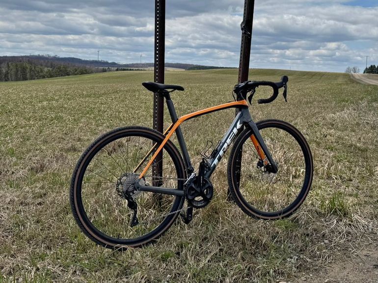 Used Trek Domane SL 5 2021 2021 Road & Gravel, Orange — image 3 of 3