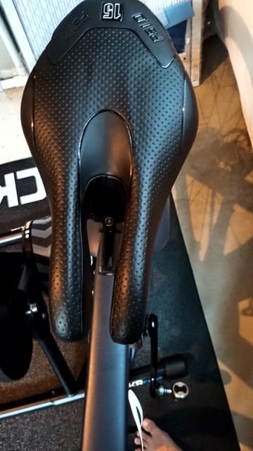 Used Ventum TEMPUS RIVAL AXS 2025 2025 Road & Gravel, Blue — image 4 of 9