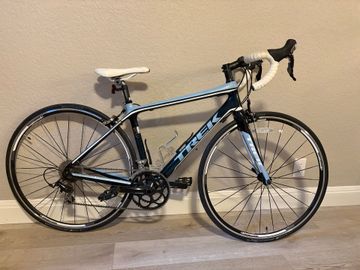 Used Trek Madone 3.1 WSD (Compact) 2012 2012 Road & Gravel, Blue — image 1 of 8