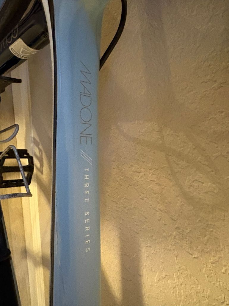 Used Trek Madone 3.1 WSD (Compact) 2012 2012 Road & Gravel, Blue — image 6 of 8