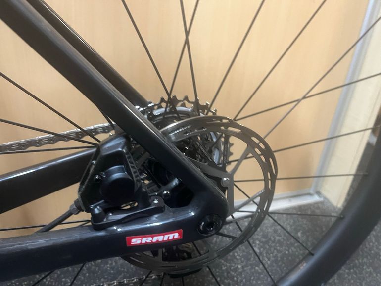 Brugt Focus IZALCO MAX 8.9 2026 2026 Road & Gravel — billede 11 af 12