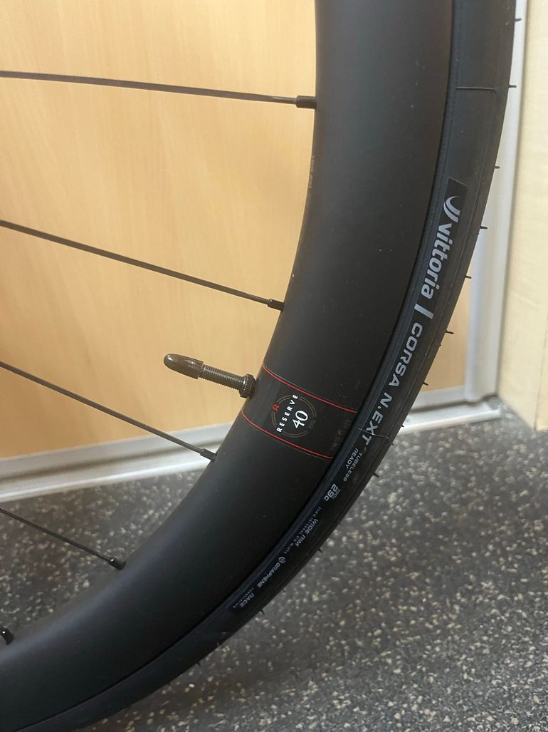 Brugt Focus IZALCO MAX 8.9 2026 2026 Road & Gravel — billede 6 af 12
