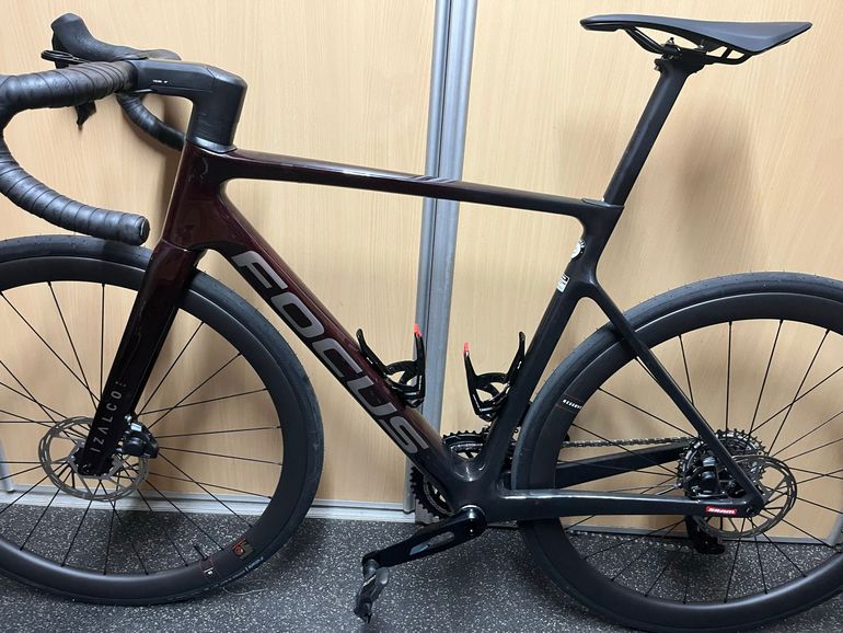 Brugt Focus IZALCO MAX 8.9 2026 2026 Road & Gravel — billede 2 af 12
