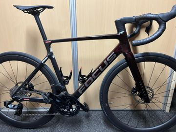 Brugt Focus IZALCO MAX 8.9 2026 2026 Road & Gravel — billede 1 af 12