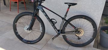 Used Trek Procaliber 9.5 2022 2022 Mountainbike, Black, 29 — image 3 of 17