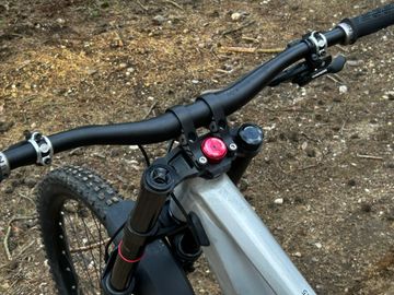 Used CUBE TWO15, PRO 27.5 2025 2025 Mountainbike, Light Gray, 27.5 — image 7 of 9