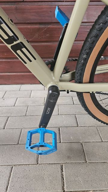 Tweedehands CUBE Aim Shimano Deore 2022 Mountainbike — afbeelding 5 van 12