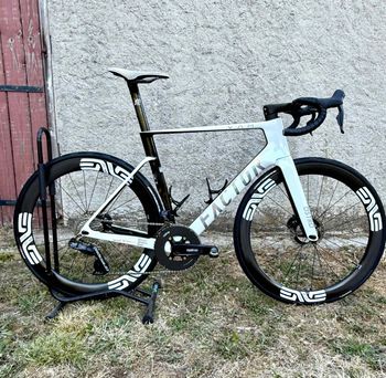 Used Factor Ostro VAM 2.0 2026 Road & Gravel