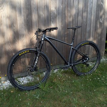 Giant Fathom 29 1 2022 2022 Mountainbike d'occasion — image 4 sur 20