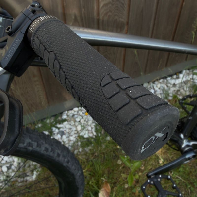 Giant Fathom 29 1 2022 2022 Mountainbike d'occasion — image 9 sur 20