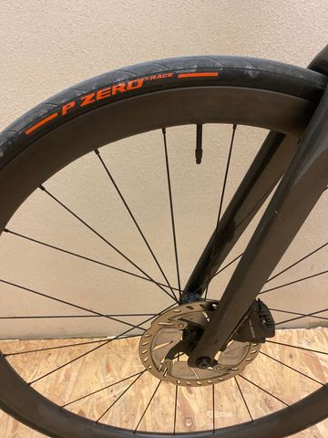 Brugt Trek Émonda SL 5 2024 2024 Road & Gravel — billede 3 af 8