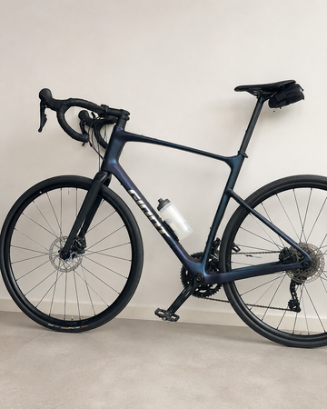 Tweedehands Giant Revolt Advanced 3 2023 Road & Gravel