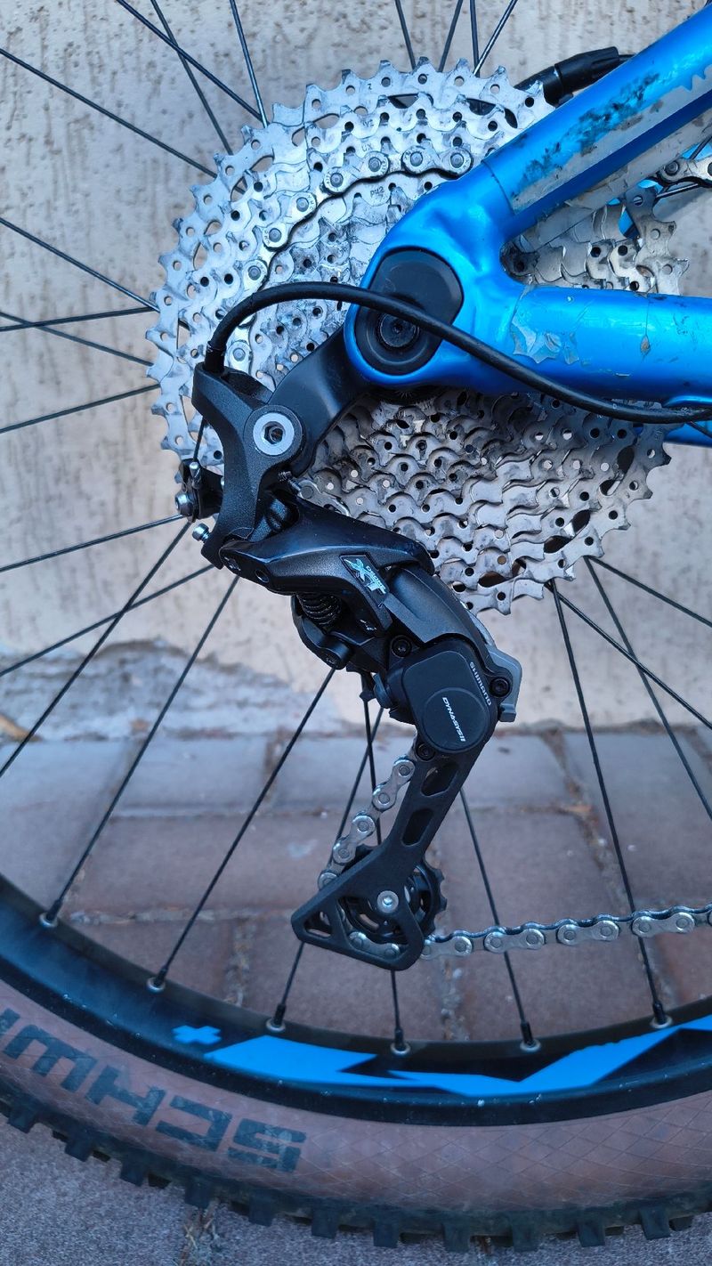 Gebrauchtes Giant Trance E+ 2 Pro 2019 2019 Mountainbike, Blau, 27.5 — Bild 3 von 6