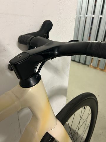 Gebrauchtes Specialized Allez Shimano 105 2025 Road & Gravel, Orange — Bild 4 von 10