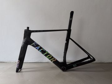 Used Factor OSTRO VAM - Frameset Premium 2025 Frameset 2025 Road & Gravel, Black — image 9 of 9