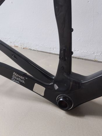 Tweedehands Factor OSTRO VAM - Frameset Premium 2025 Frameset 2025 Road & Gravel — afbeelding 4 van 9