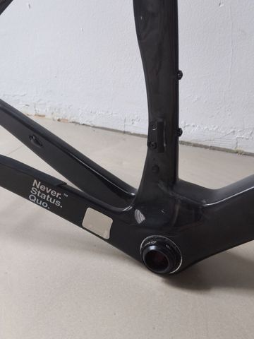 Used Factor OSTRO VAM - Frameset Premium 2025 Frameset 2025 Road & Gravel, Black — image 4 of 9