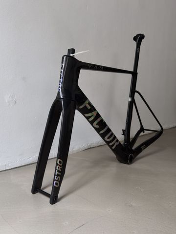 Used Factor OSTRO VAM - Frameset Premium 2025 Frameset 2025 Road & Gravel, Black — image 8 of 9