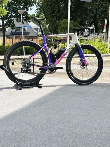Použité Wilier Rave SLR ID2 SRAM RED XPLR AXS E1 1x13S 2026 2026 Road & Gravel