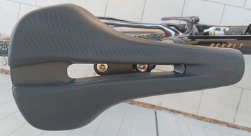 Tweedehands Giant Revolt Advanced 3 2025 2025 Road & Gravel — afbeelding 14 van 31
