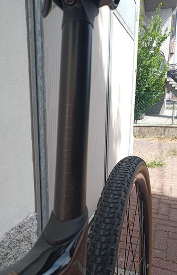 Tweedehands Giant Revolt Advanced 3 2025 2025 Road & Gravel — afbeelding 24 van 31