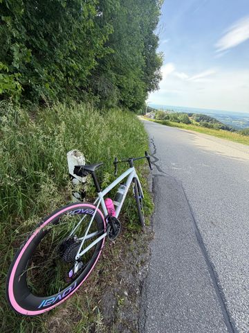 Używany Specialized Aethos SRAM Red 2023 Road & Gravel — zdjęcie 3 z 4