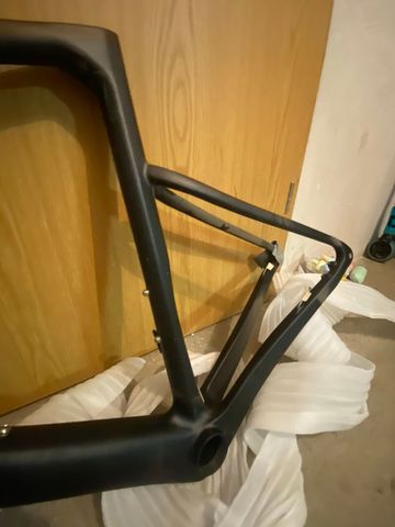 Used Sworks sl6 Custom Frameset 2023 Road & Gravel, Black — image 2 of 9