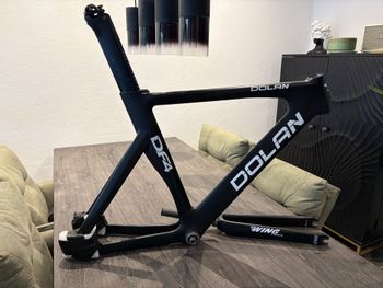 Used Dolan DF4 Carbon Track Frameset 2026 Frameset 2026 Road & Gravel, Black — image 4 of 9