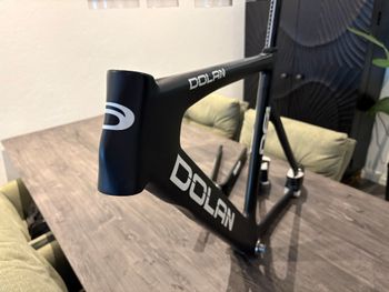 Used Dolan DF4 Carbon Track Frameset 2026 Frameset 2026 Road & Gravel, Black — image 2 of 9
