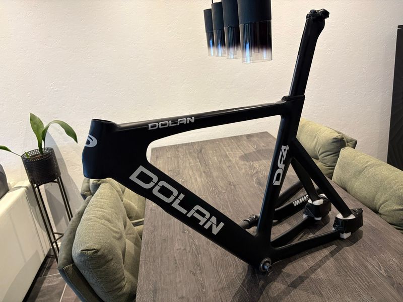 Used Dolan DF4 Carbon Track Frameset 2026 Frameset 2026 Road & Gravel