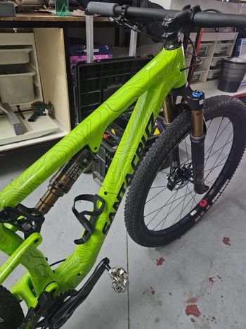Used Santa Cruz BLUR X0 AXS TR RSV / Carbon CC 2024 2024 MTB