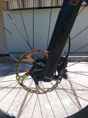 Używany Trek Supercaliber 9.7 2020 2020 Mountainbike — zdjęcie 4 z 13