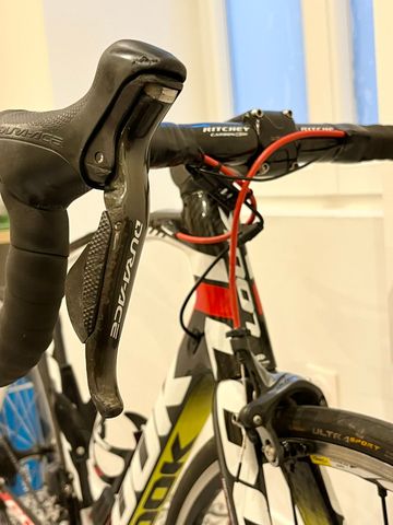 Tweedehands Look 695 Shimano Dura Ace Di2 2013 Road & Gravel — afbeelding 4 van 10