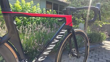 Używany Canyon Aeroad CF SL 7 Disc 2023 2023 Road & Gravel — zdjęcie 3 z 17