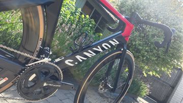 Używany Canyon Aeroad CF SL 7 Disc 2023 2023 Road & Gravel — zdjęcie 4 z 17
