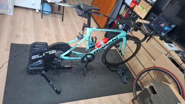 Gebrauchtes Bianchi Aria Ultegra 2018 2018 Road & Gravel, Blau — Bild 3 von 7