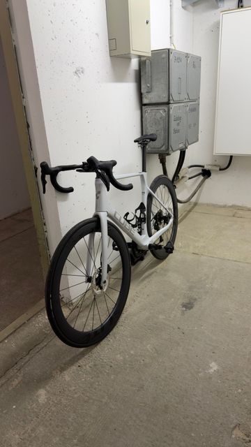 Tweedehands CUBE AGREE C:62, ONE 2025 2025 Road & Gravel — afbeelding 2 van 6