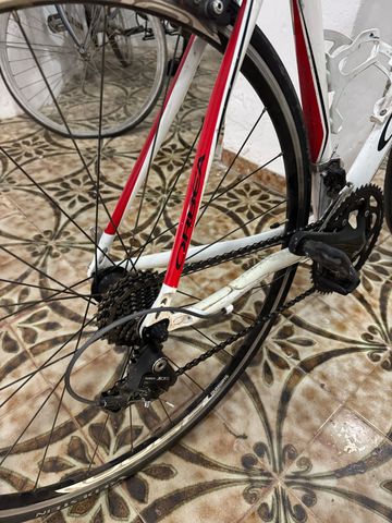 Orbea Aqua Shimano 105 2015 Road & Gravel de segunda mano, Blanco — imagen 2 de 4