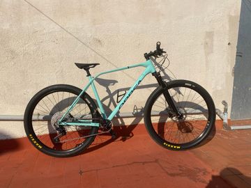 Gebrauchtes Orbea ALMA H20 2023 2023 Mountainbike, Blau, 29 — Bild 2 von 12