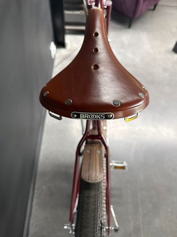 Used Pashley Custom 2024 Urban, Red — image 4 of 9