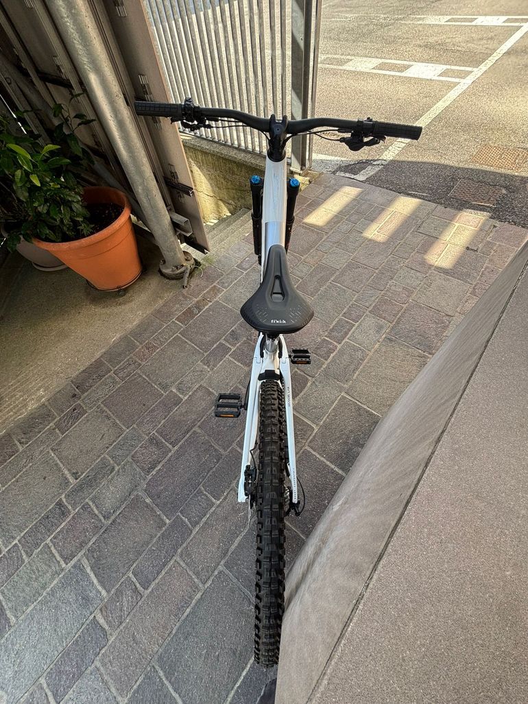 Brugt Orbea Rise LT M20 2025 2025 Mountainbike — billede 8 af 16