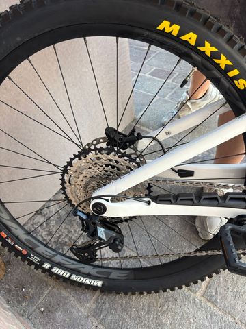 Brugt Orbea Rise LT M20 2025 2025 Mountainbike — billede 15 af 16