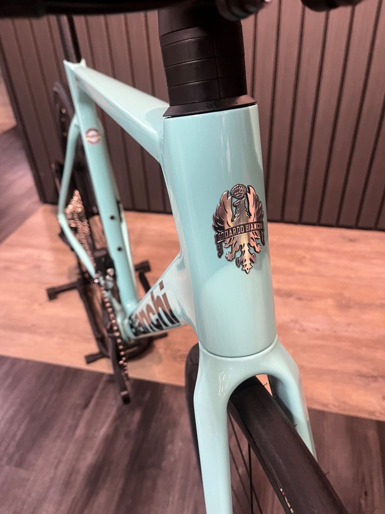 Brugt Bianchi Sprint 105 Di2 2024 2024 Road & Gravel — billede 3 af 7