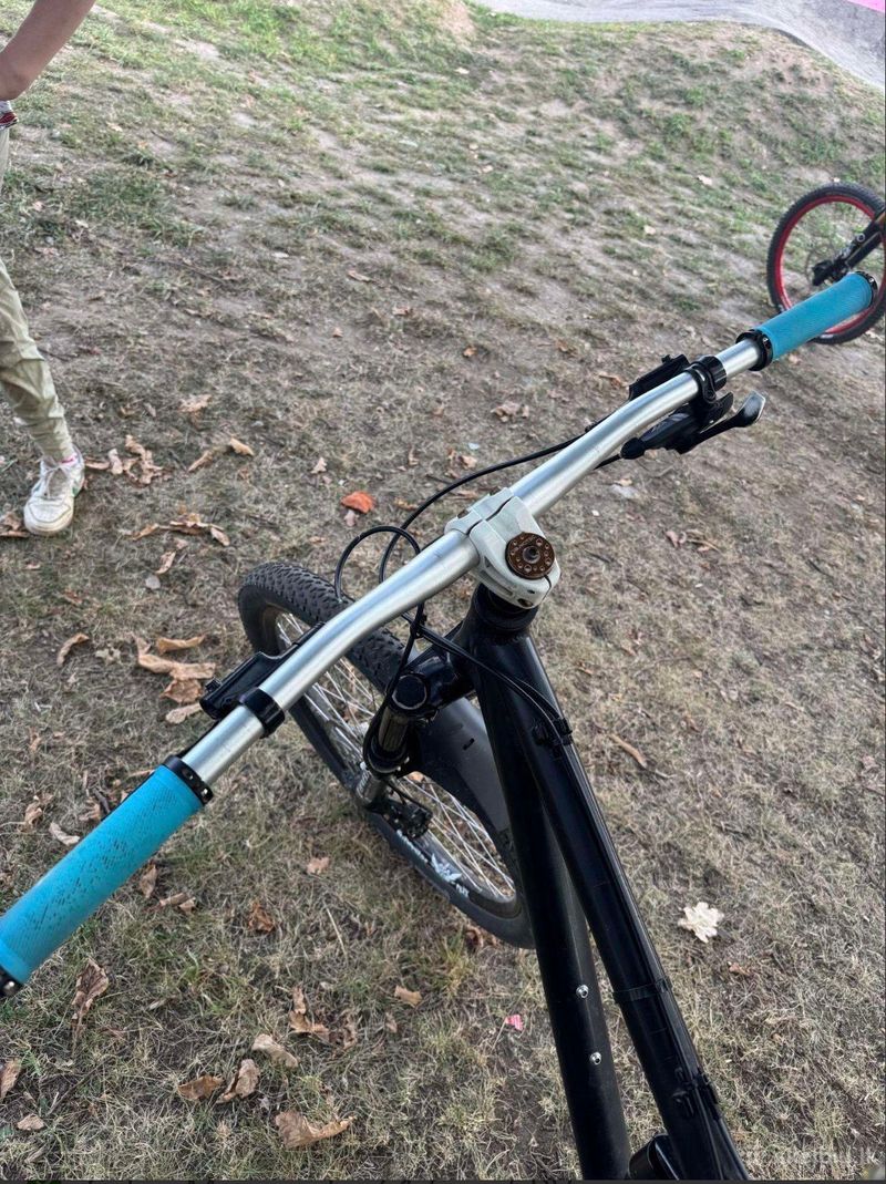 Used Rock Machine Custom SRAM X5 2007 Mountainbike, Black — image 5 of 7