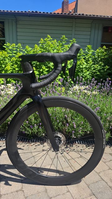 Gebrauchtes Giant Propel Advanced 1 2025 2025 Road & Gravel, Schwarz — Bild 5 von 17