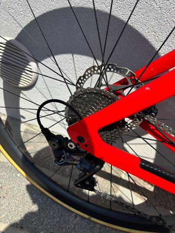 Gebrauchtes Trek Madone SL 6 2021 2021 Road & Gravel, Rot — Bild 10 von 12