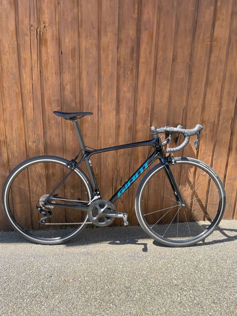 Used Giant TCR Advanced 2 Pro Compact 2022 2022 Road & Gravel