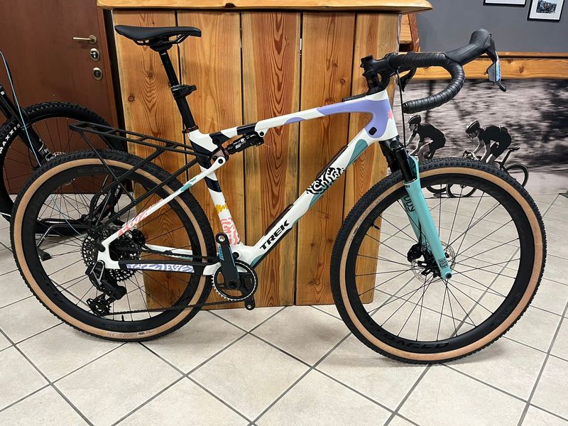 Trek Check-OUT SL 7 AXS 2026 2026 Road & Gravel usato