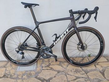 Käytetty GIANT TCR Advanced Pro-1 2021 Road & Gravel